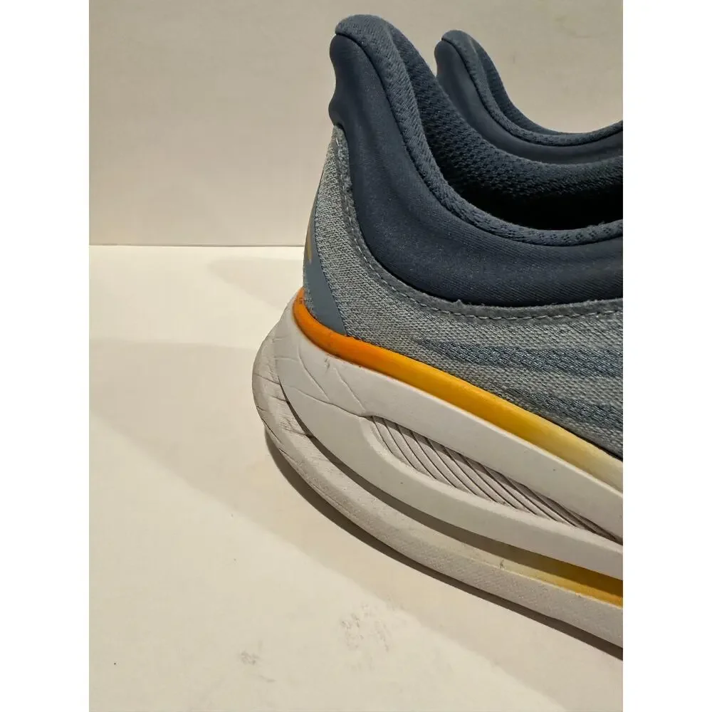 Hoka Bondi 9 sneakers